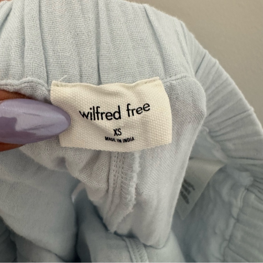 Wilfred Free Gauze Button Down Shirt & Shorts Set Light Blue - Picture 8 of 9